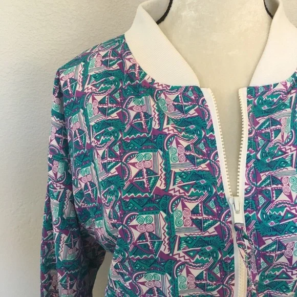 Antigua Vintage Geometric 90’s Windbreaker - Picture 7 of 8
